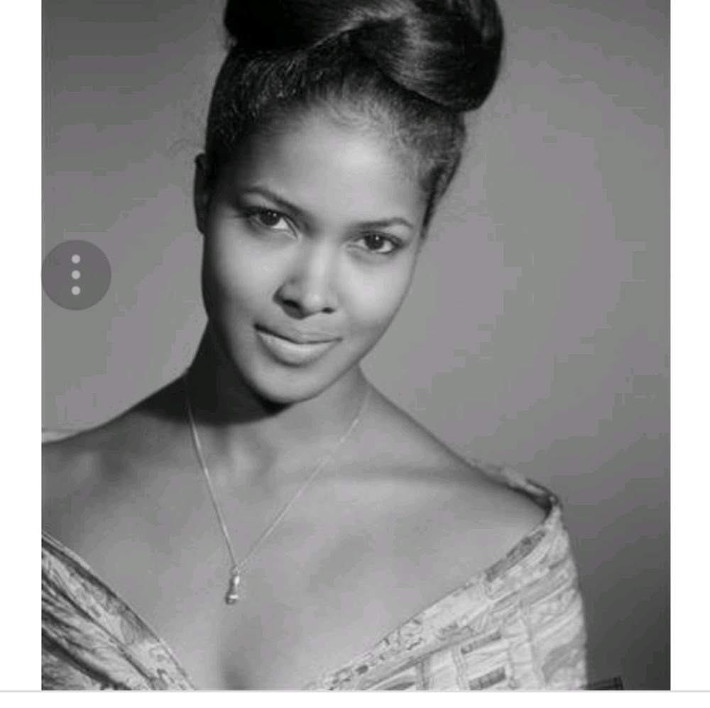 Meet your Posher, Olaiya